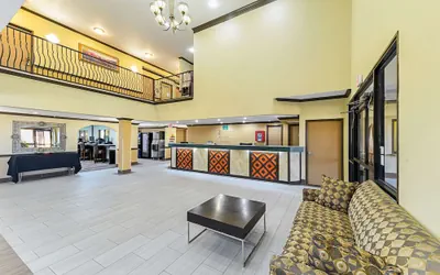 Photo 4 - Quality Inn & Suites Lubbock South