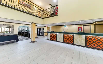 Photo 3 - Quality Inn & Suites Lubbock South