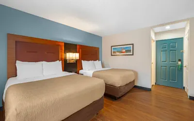 Photo 2 - Quality Inn & Suites at Coos Bay