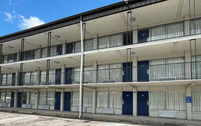 Photo 2 - Motel 6 Richmond, KY – EKU Campus Area