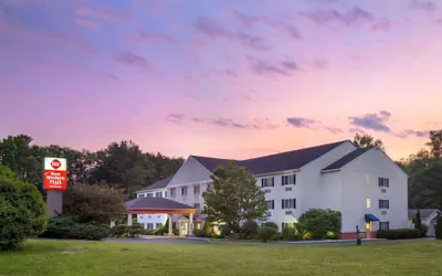 Photo 2 - Best Western Plus Berkshire Hills Inn & Suites
