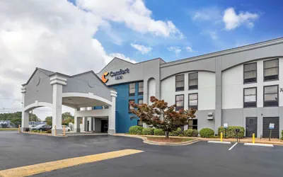 Photo 2 - Comfort Inn Opelika - Auburn