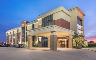 Photo 2 - Drury Inn & Suites Champaign
