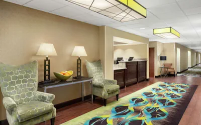Photo 3 - Hampton Inn Dallas-Irving-Las Colinas