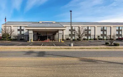 Wingate by Wyndham Conway AR