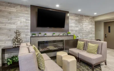 Photo 3 - Best Western North Phoenix Hotel