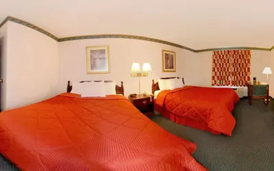 Photo 4 - Quality Inn & Suites Evansville North