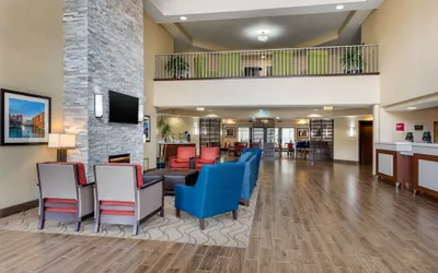 Photo 4 - Comfort Suites Lafayette University Area