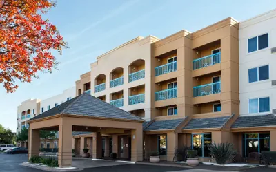 Photo 2 - Sonesta Select Pleasant Hill