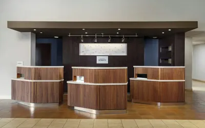 Photo 5 - Courtyard by Marriott Chicago Midway Airport