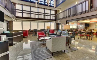 Photo 3 - Heritage Inn Suites Houston/Sugar Land, Trademark by Wyndham