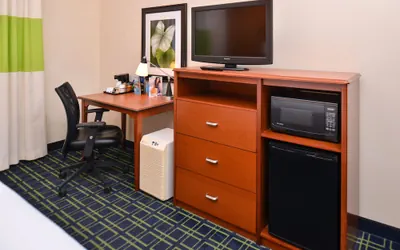 Photo 5 - Fairfield Inn & Suites by Marriott Gulfport