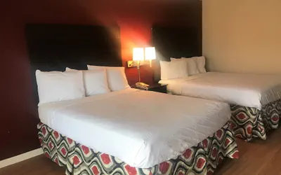 Photo 4 - Red Roof Inn & Suites San Angelo