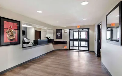 Photo 4 - Extended Stay America Suites Kansas City South