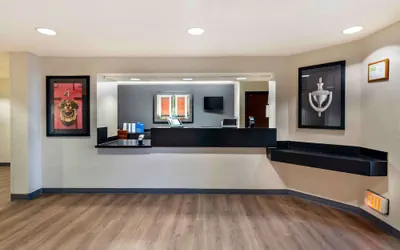 Photo 3 - Extended Stay America Suites Kansas City South