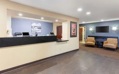 Photo 3 - Extended Stay America Select Suites - Appleton - Fox Cities