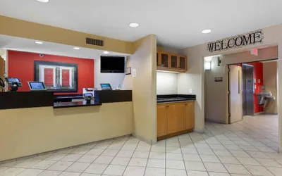Photo 3 - Extended Stay America Suites Phoenix Scottsdale
