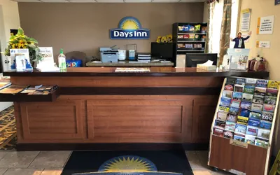 Photo 3 - Days Inn by Wyndham Tappahannock