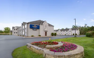 Microtel Inn by Wyndham Albany Airport