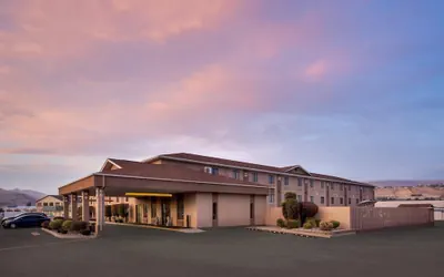 Photo 2 - Quality Inn Wenatchee/Leavenworth