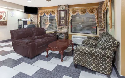 Photo 4 - Baymont by Wyndham Smyrna