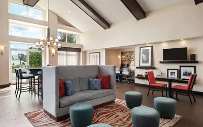 Photo 4 - Hampton Inn & Suites Ft. Wayne-North