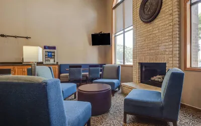 Photo 5 - Comfort Inn Millersburg