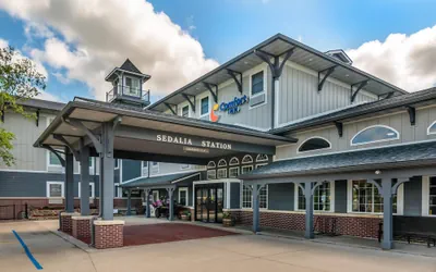 Photo 2 - Comfort Inn Sedalia Station