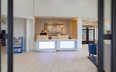 Photo 3 - Holiday Inn Express & Suites Hood River by IHG