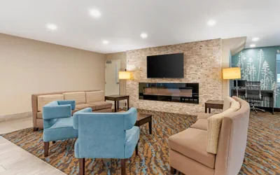 Photo 4 - Sleep Inn & Suites Wisconsin Dells - Lake Delton