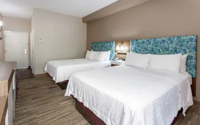 Photo 4 - Hampton Inn Biloxi-Ocean Springs