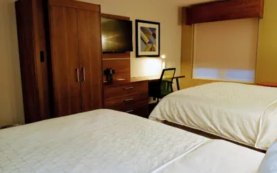 Photo 3 - Holiday Inn Express Hotel & Suites Madison by IHG