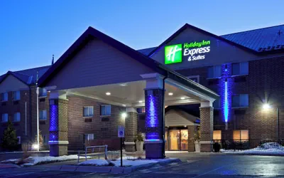 Photo 2 - Holiday Inn Express Hotel & Suites St. Paul-Woodbury by IHG
