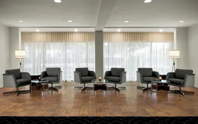 Photo 4 - Courtyard by Marriott Stockton