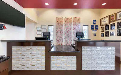 Photo 5 - Best Western Fallon Inn & Suites, Fallon Naval Air Station