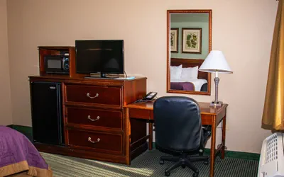 Photo 3 - Bay Mountain Inn