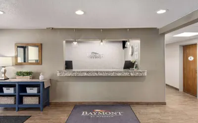 Photo 3 - Baymont by Wyndham Mt. Pleasant