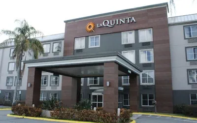 La Quinta Inn & Suites by Wyndham Lakeland East