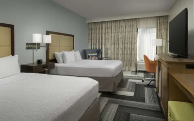 Photo 2 - Hampton Inn Pittsburgh/Monroeville