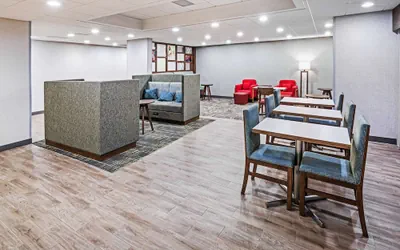 Photo 4 - Hampton Inn Sulphur/Lake Charles Area
