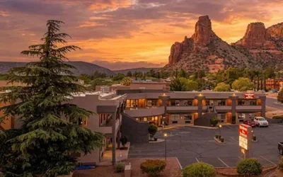 Photo 2 - Wildflower Inn at Bell Rock