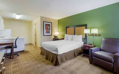 Photo 5 - Extended Stay America Select Suites Fayetteville Owen Dr