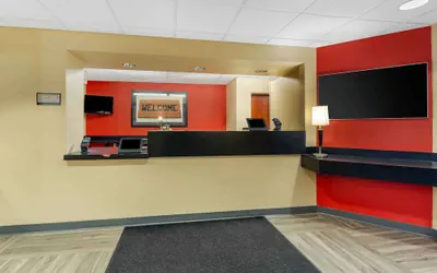 Photo 3 - Extended Stay America Suites Chicago Elmhurst O'Hare