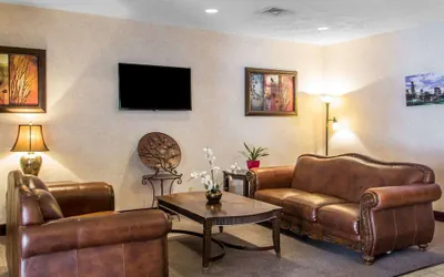 Photo 3 - Quality Inn Merrillville