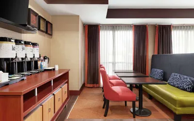 Photo 3 - Hampton Inn Houston/Stafford