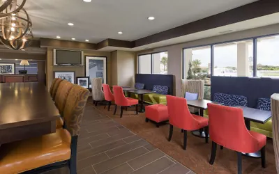 Photo 5 - Hampton Inn Houston/Stafford