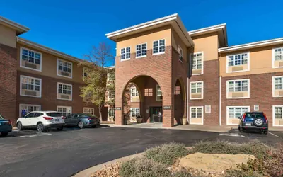 Photo 2 - Extended Stay America Suites Kansas City Overland Park Quivi
