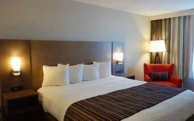 Photo 5 - Country Inn & Suites by Radisson, Decorah, IA