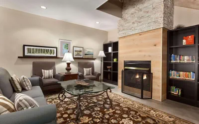 Photo 2 - Country Inn & Suites by Radisson, Dalton, GA