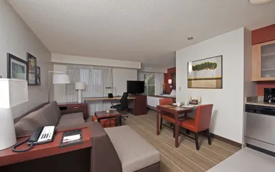 Photo 4 - Residence Inn Lansing West
